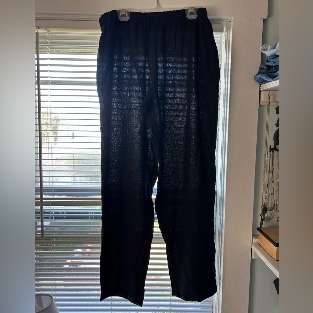 Women’s Oh My Gauze! Black pants - lightweight - Size M/L - Picture 3 of 4